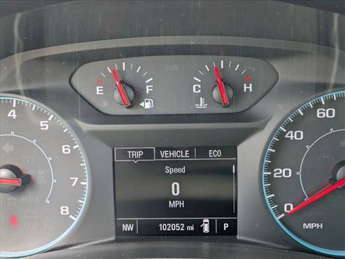 Used 2020 Chevrolet Equinox LS w/ LS Convenience Package FWD image 10
