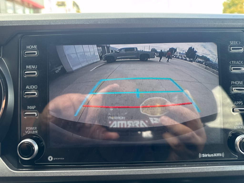 Certified 2020 Toyota Tacoma TRD Off-Road w/ Technology Package AWD/4WD image 19