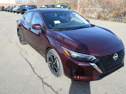 New 2025 Nissan Sentra SV image 4
