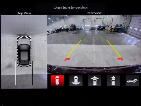 Used 2022 Jeep Compass Latitude w/ Sun and Sound Group image 18