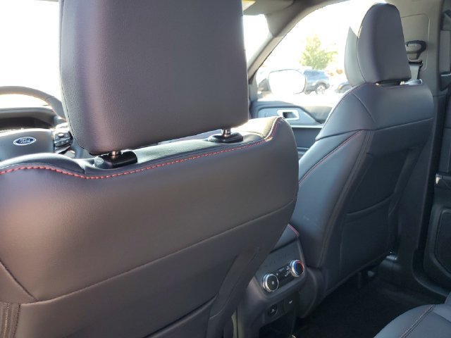 New 2027 Ford Explorer ST-Line AWD/4WD image 31