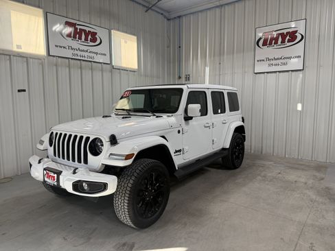 Used 2021 Jeep Wrangler Unlimited Sahara image 17