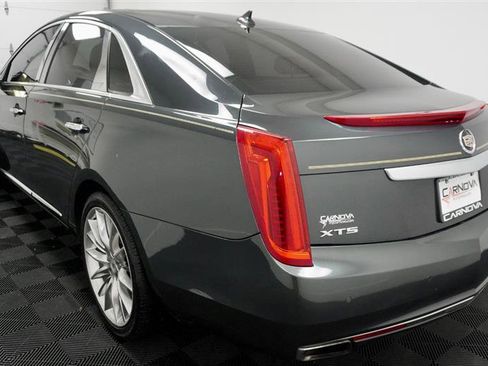 Used 2013 Cadillac XTS Platinum w/ Driver Assist Package image 6