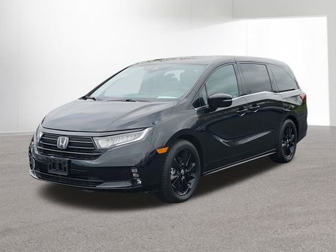 Used 2023 Honda Odyssey Sport image 1