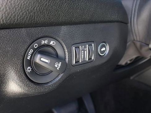 Used 2019 Dodge Challenger GT w/ Blacktop Package RWD image 12