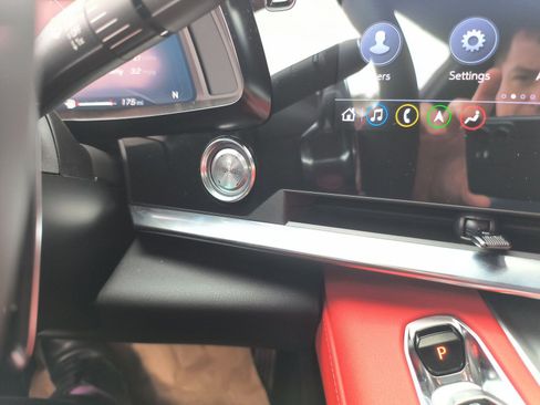 Used 2020 Chevrolet Corvette 2LT w/ 2LT Preferred Equipment Group image 15