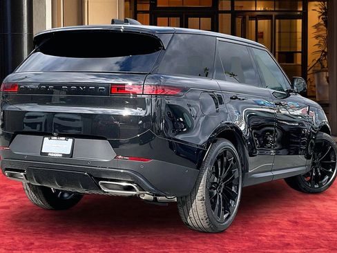 New 2026 Land Rover Range Rover Sport SE AWD/4WD image 4