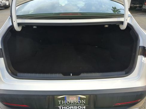 Used 2025 Kia K4 EX image 27