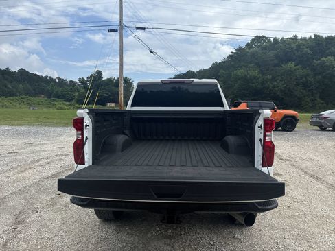 Used 2026 Chevrolet Silverado 2500 Custom w/ Custom Value Package AWD/4WD image 22