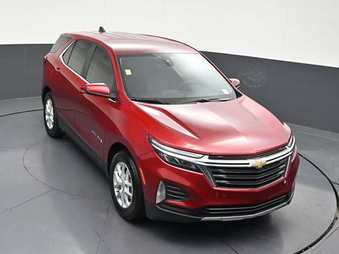 Used 2024 Chevrolet Equinox LT FWD image 23