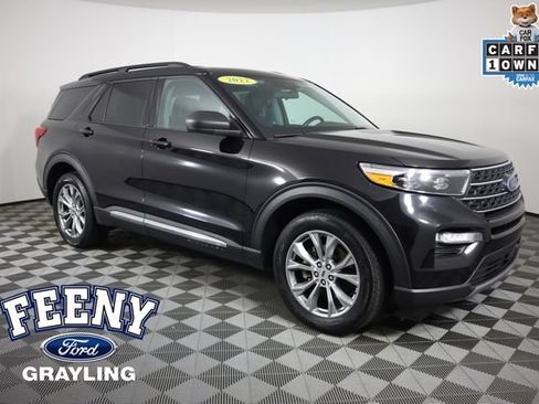 Used 2022 Ford Explorer XLT w/ Equipment Group 202A AWD/4WD image 1