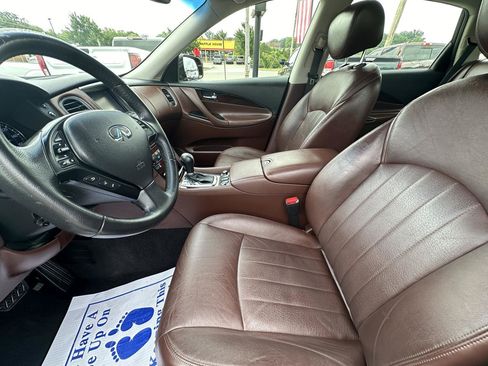 Used 2016 INFINITI QX50 AWD w/ Premium Plus Package image 11