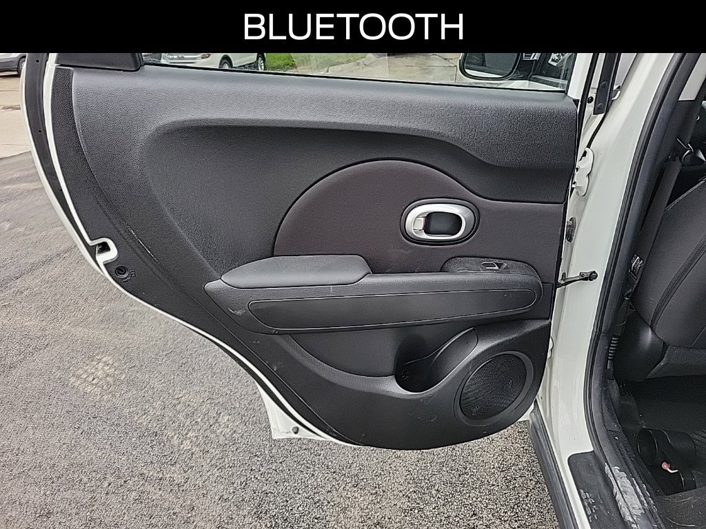 Used 2017 Kia Soul FWD image 13