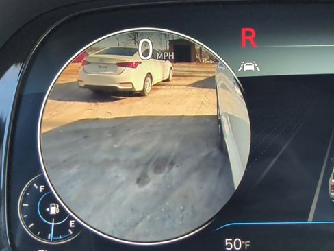 Used 2021 Hyundai Palisade Limited image 17