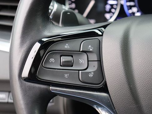 Used 2022 Buick Enclave Premium w/ Experience Buick Package image 16