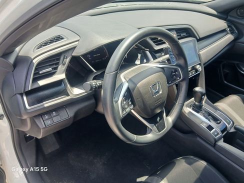 Used 2020 Honda Civic Sport image 5