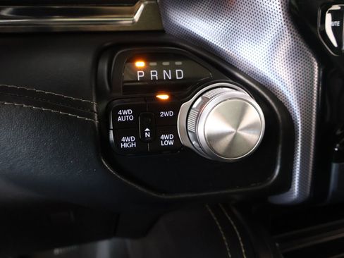 Used 2020 RAM 1500 Limited w/ Black Appearance Package image 9