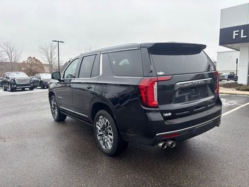 Used 2023 GMC Yukon Denali Ultimate image 8