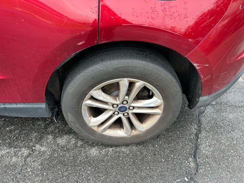 Used 2015 Ford Edge SEL w/ Equipment Group 201A image 8