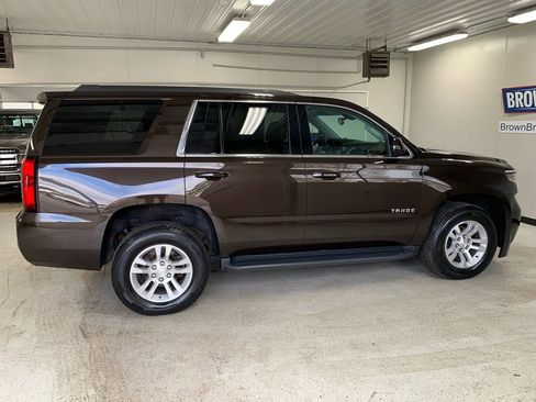 Used 2018 Chevrolet Tahoe LS AWD/4WD image 10
