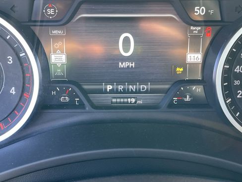 New 2026 RAM 5500 4x4 Regular Cab image 15