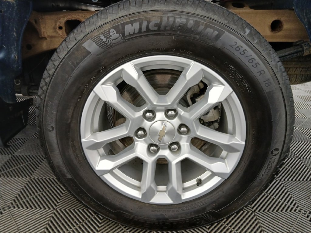 Certified 2024 Chevrolet Silverado 1500 LT AWD/4WD image 31
