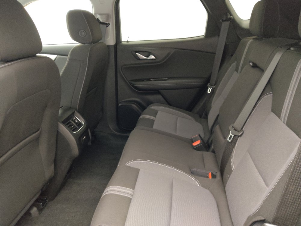 Used 2024 Chevrolet Blazer LT w/ Convenience Package FWD image 18