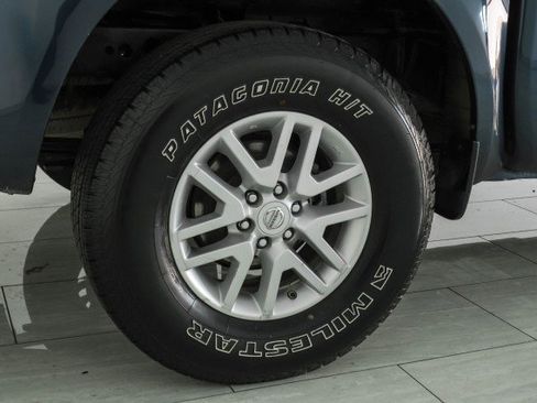 Used 2016 Nissan Frontier SV image 45