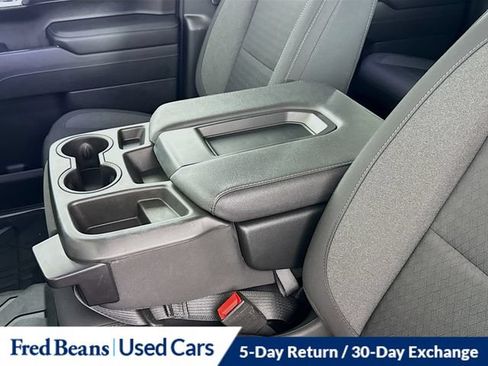 Used 2022 Chevrolet Silverado 1500 LT AWD/4WD image 40