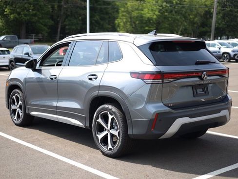 New 2025 Volkswagen Tiguan SE image 5