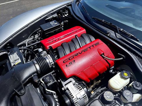 Used 2007 Chevrolet Corvette Z06 w/ Preferred Equipment Group RWD image 11