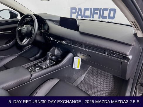 Used 2025 MAZDA MAZDA3 s FWD image 31