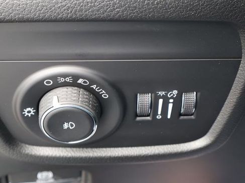 New 2026 Jeep Grand Cherokee Limited AWD/4WD image 22