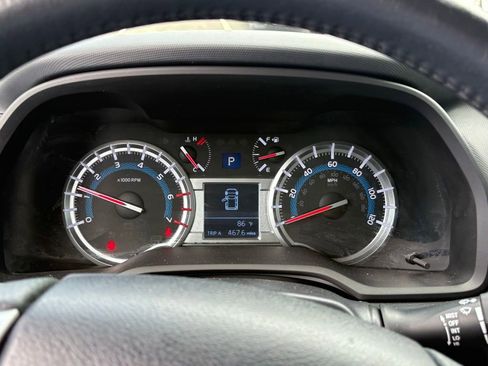 Used 2018 Toyota 4Runner SR5 Premium AWD/4WD image 18