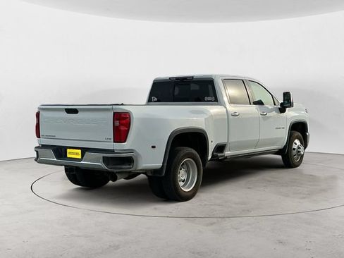 Used 2024 Chevrolet Silverado 3500 LTZ w/ LTZ Plus Package AWD/4WD image 5