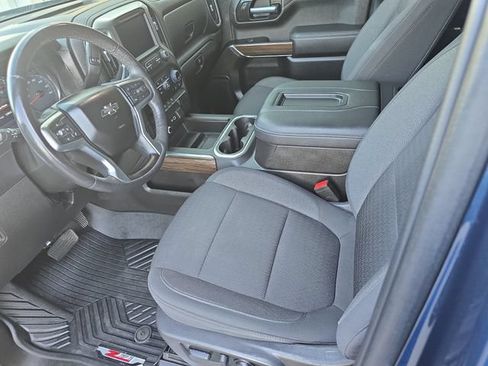 Used 2021 Chevrolet Silverado 1500 LT Trail Boss AWD/4WD image 15
