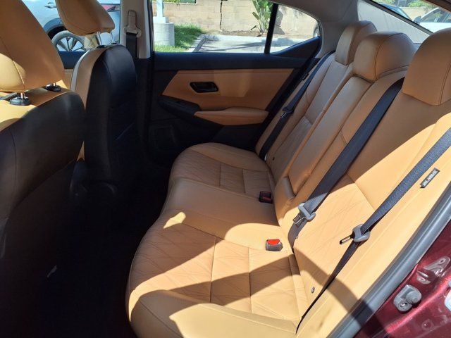 Used 2025 Nissan Sentra SV w/ SV Premium Package FWD image 18