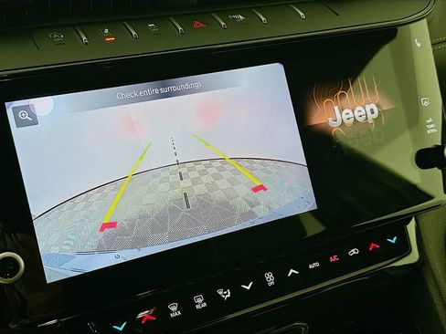 New 2026 Jeep Grand Cherokee L 4WD image 19