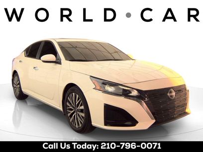 Used 2025 Nissan Altima 2.5 SV w/ SV Premium Package