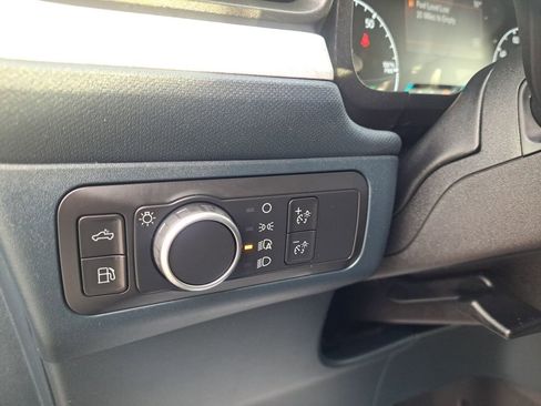 Used 2022 Ford Maverick XLT image 23