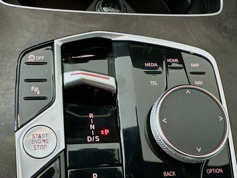 Used 2024 BMW X5 sDrive40i image 25