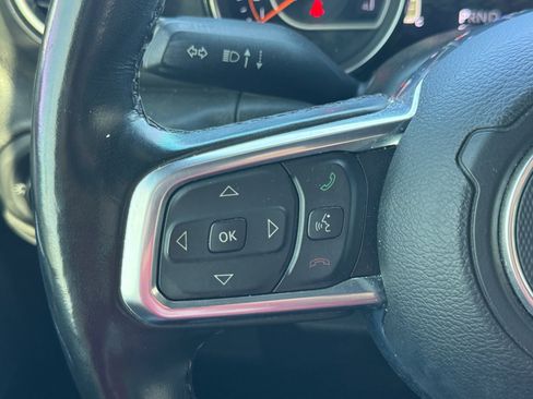 Used 2021 Jeep Wrangler Unlimited Sahara AWD/4WD image 22