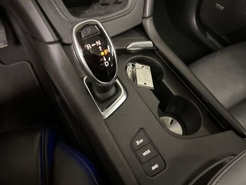 Used 2018 Cadillac XT5 Luxury w/ Driver Awareness Package image 16