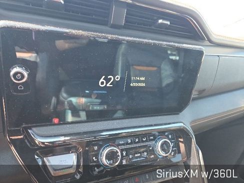 Used 2024 GMC Sierra 2500 AT4 w/ AT4 Premium Plus Package AWD/4WD image 13