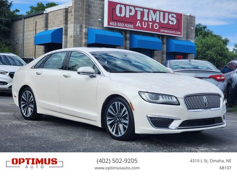 Used 2018 Lincoln MKZ Reserve w/ Climate Package FWD image 1