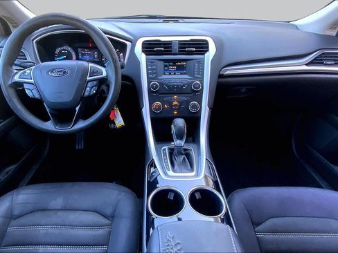 Used 2013 Ford Fusion SE FWD image 14
