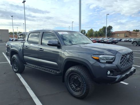 Certified 2023 Toyota Tacoma TRD Off-Road image 5
