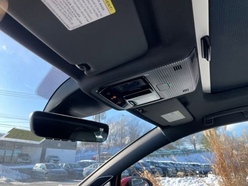 Used 2025 Volkswagen GTI SE image 22