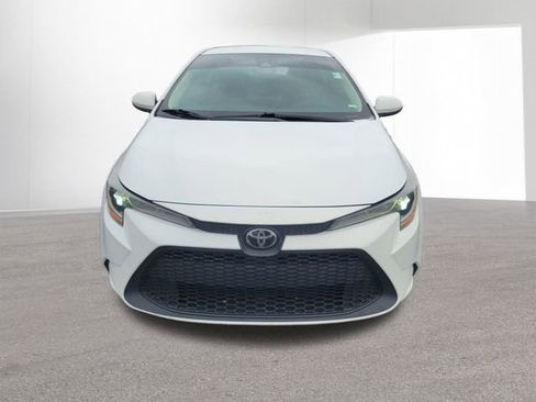 Used 2021 Toyota Corolla LE image 15