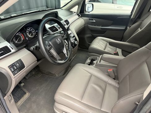 Used 2012 Honda Odyssey EX-L image 16